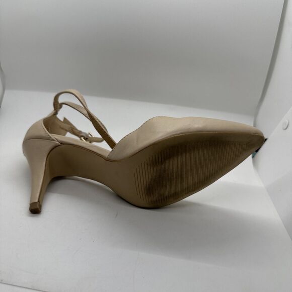 APT.9 DEFINED COMFORT Strappy Closed Toe Tan Heels Sz 8.5 M - Picture 11 of 13